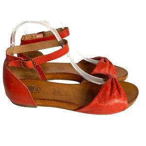 Miz Mooz Arlene Coral ankle strap sandals 9